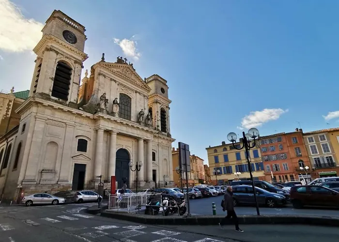 Le Bon\'Appart - 50M De La Cathedrale